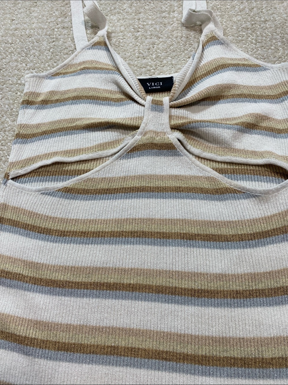 Vici Beige and White Striped Twist Cutout Midi Dress Stretch Size L 79% Viscose - Picture 13 of 16